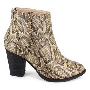 ZiGi SOHO HARLAN FAUX SNAKESKIN ANKLE BOOTS *NEW *SIZE 8.5 *CHUNKY HEEL, ZIP